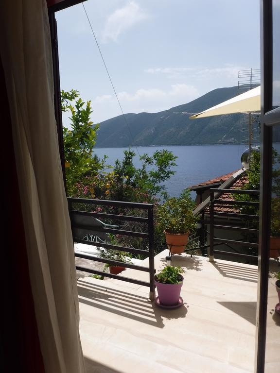 דירות ואסיליקי Delfini Bay Retreat מראה חיצוני תמונה